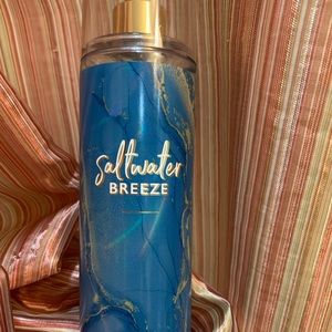 Bath and body works saltwater breeze body mist. New!